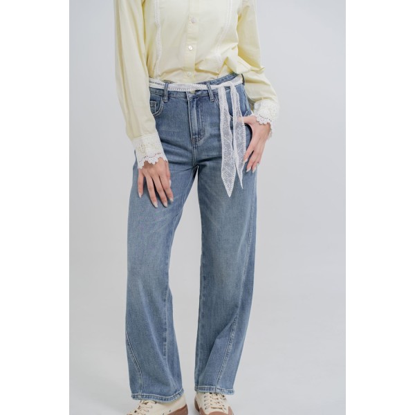Light Wash Straight Jeans
