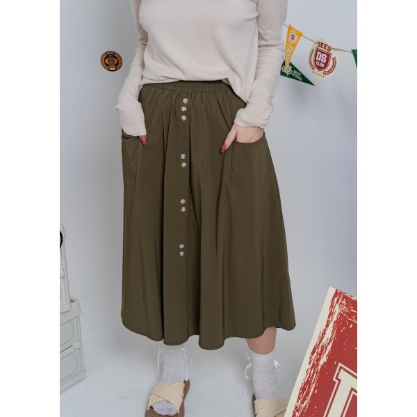 Button down skirt with pockets