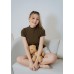 High-necked solid color top