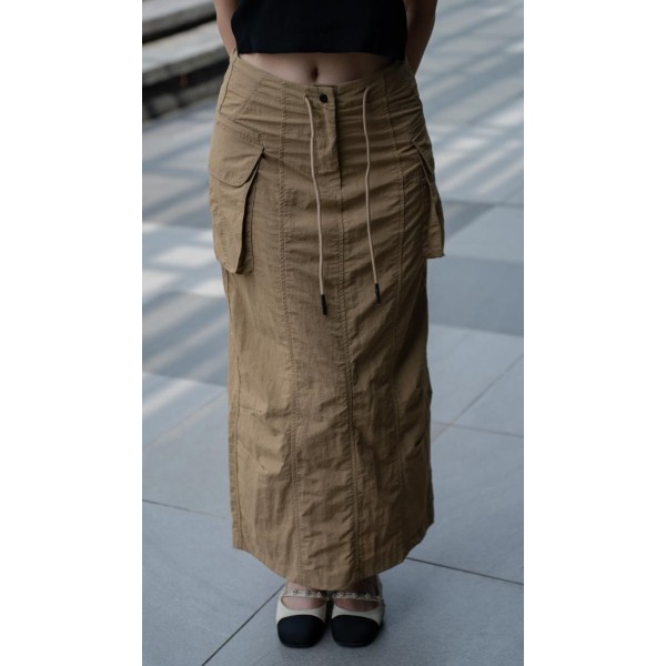 Drawstring cargo maxi skirt