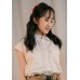 Sleeveless double-pocket button-open top
