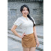 Solid puff sleeve top